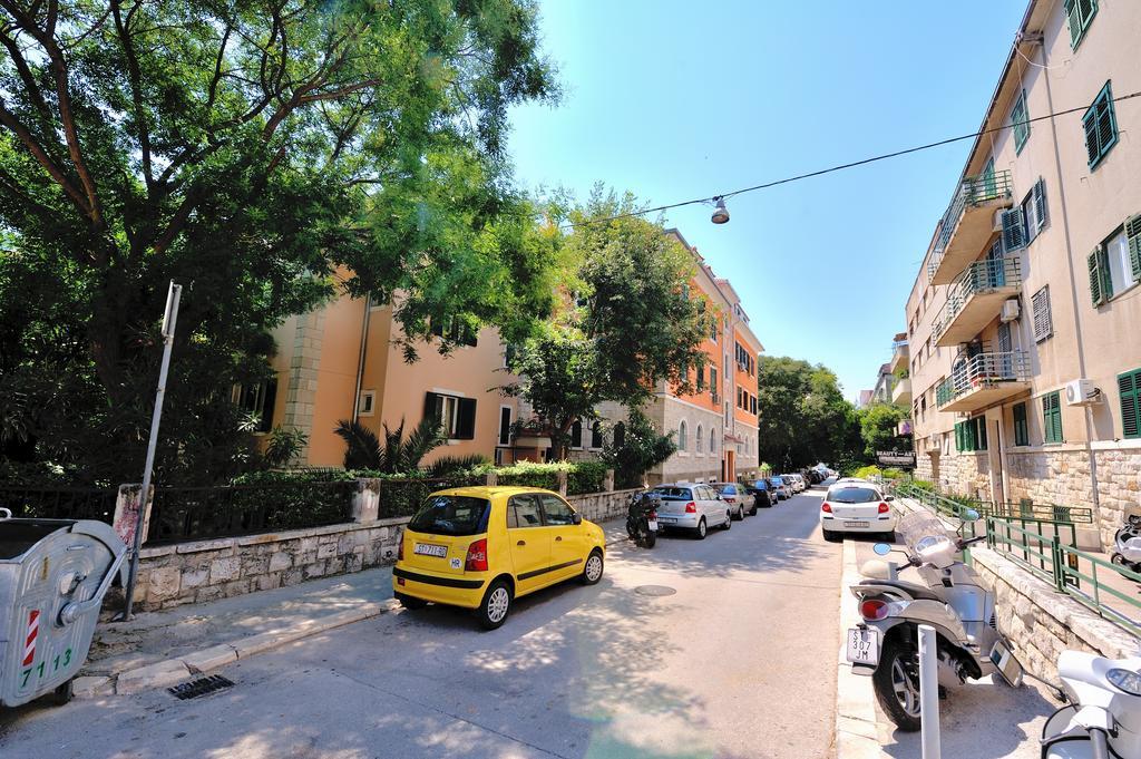 Charming Center Apartment 스플리트 객실 사진